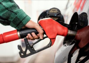 Preço dos combustíveis: Gasóleo desce, gasolina sobe thumbnail