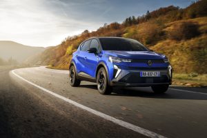 Novo Renault Captur: Uma nova vida para o SUV compacto thumbnail