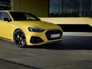 PNEUS PIRELLI COM SENSORES PARA O AUDI RS 4 AVANT EDITION 25 YEARS thumbnail