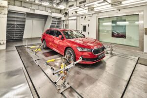 Škoda: Novo centro de simulação inaugurado na Chéquia thumbnail